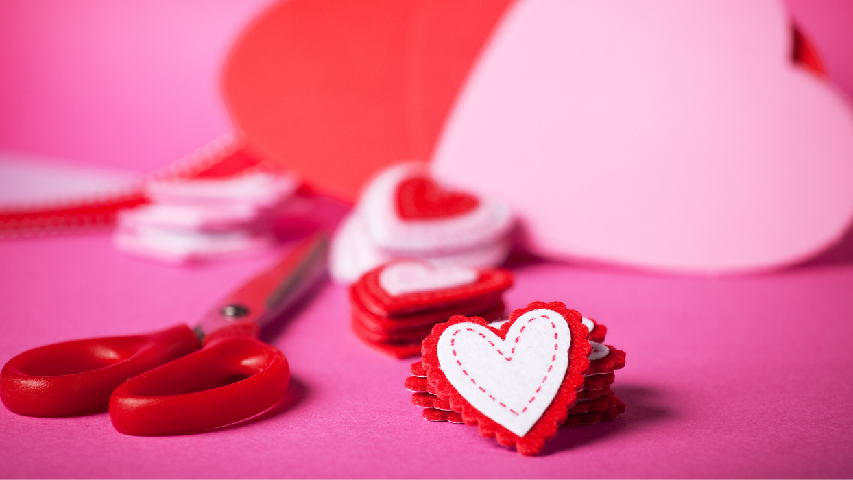 Let's Craft: A Paper Feathered Heart