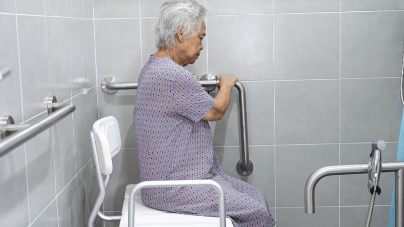 10 Best Ways to Improve Bathroom Safety for Seniors