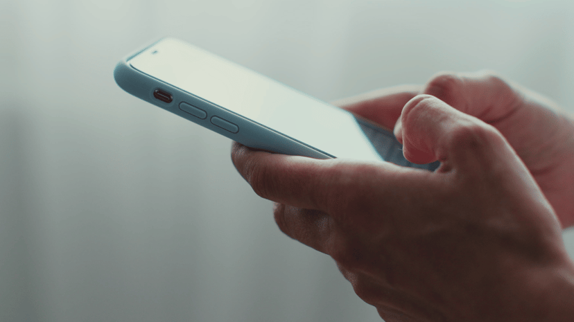 Simplify Grocery Shopping: How to Use Apple Reminders Instead of Paper