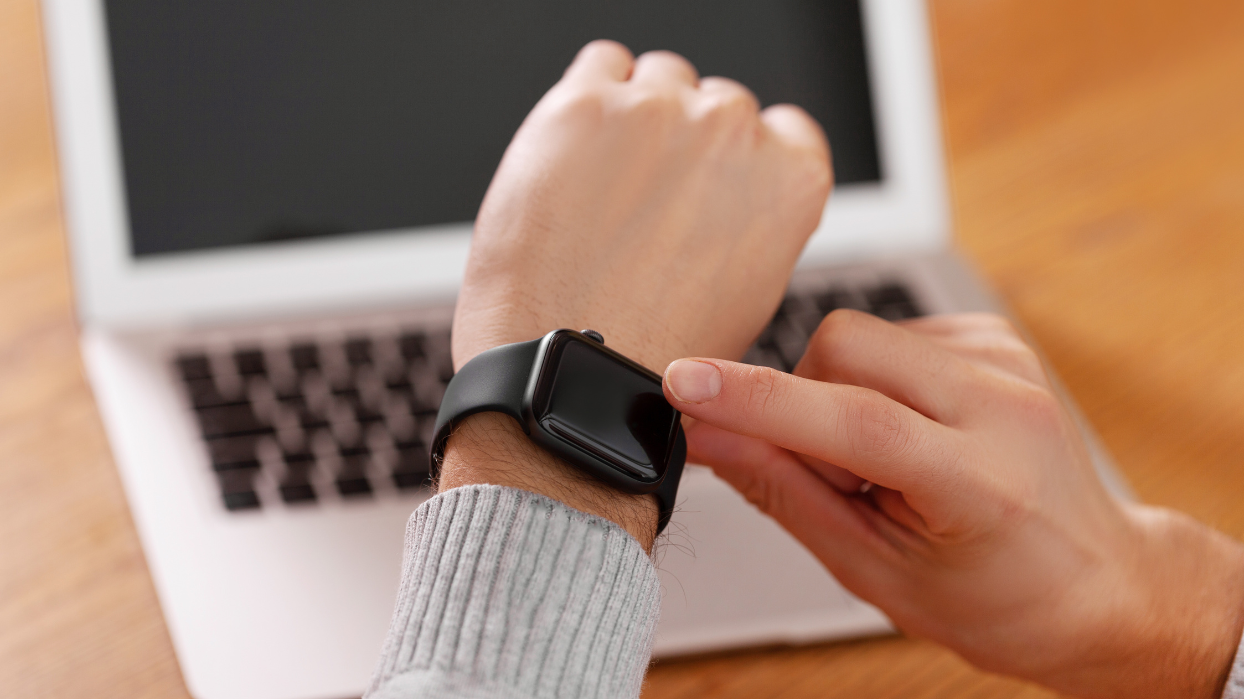 Using the Apple Watch App (20-min class)